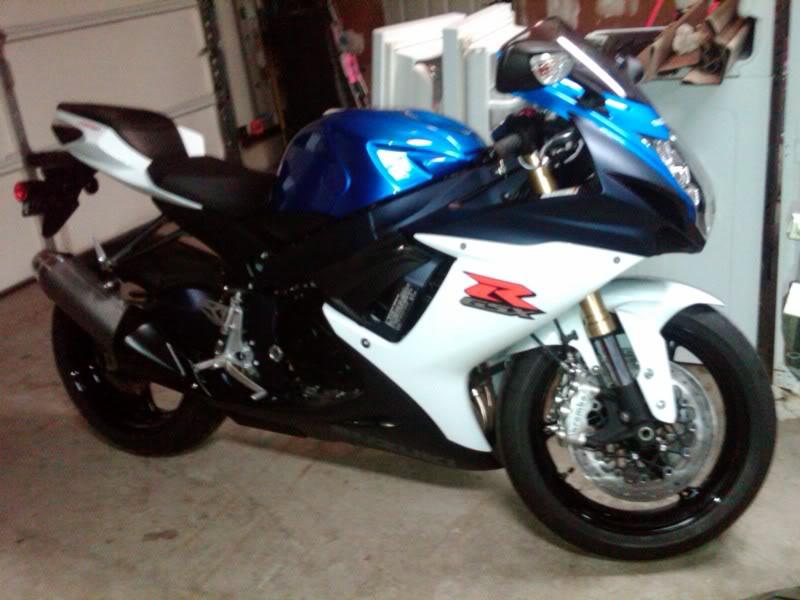 2011GSXR750-1.jpg