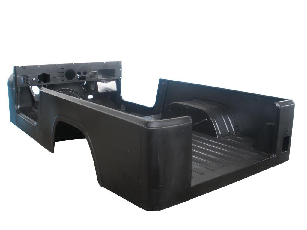CJ8Tub-1.jpg