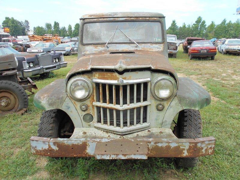 1962WillysJeep_Station_Wagon817514063032-1.jpg